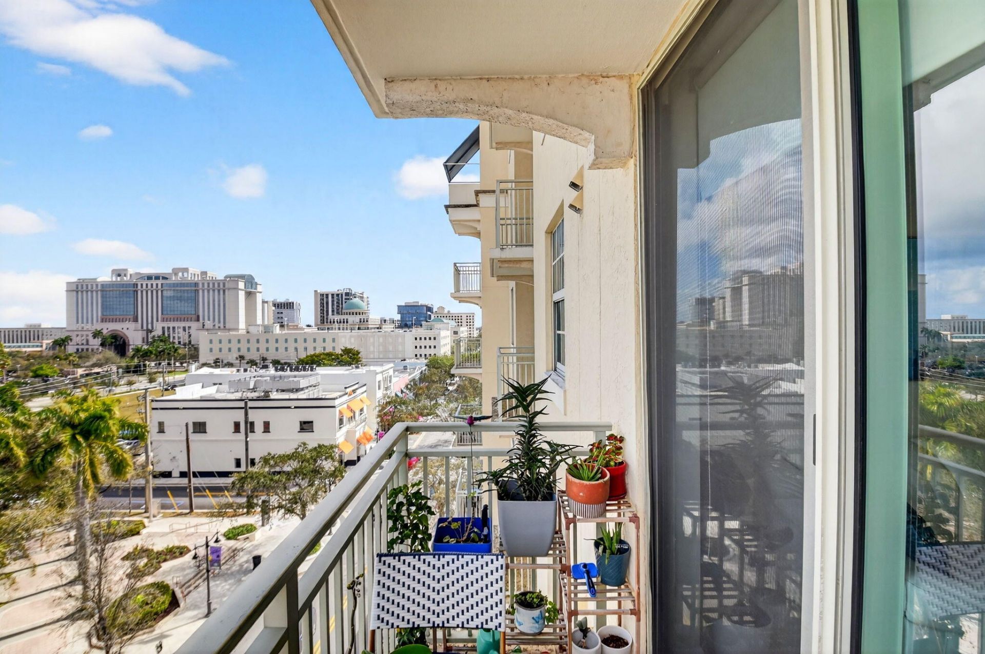 610 Clematis Street, Unit 608, West Palm Beach, FL 33401 Photo