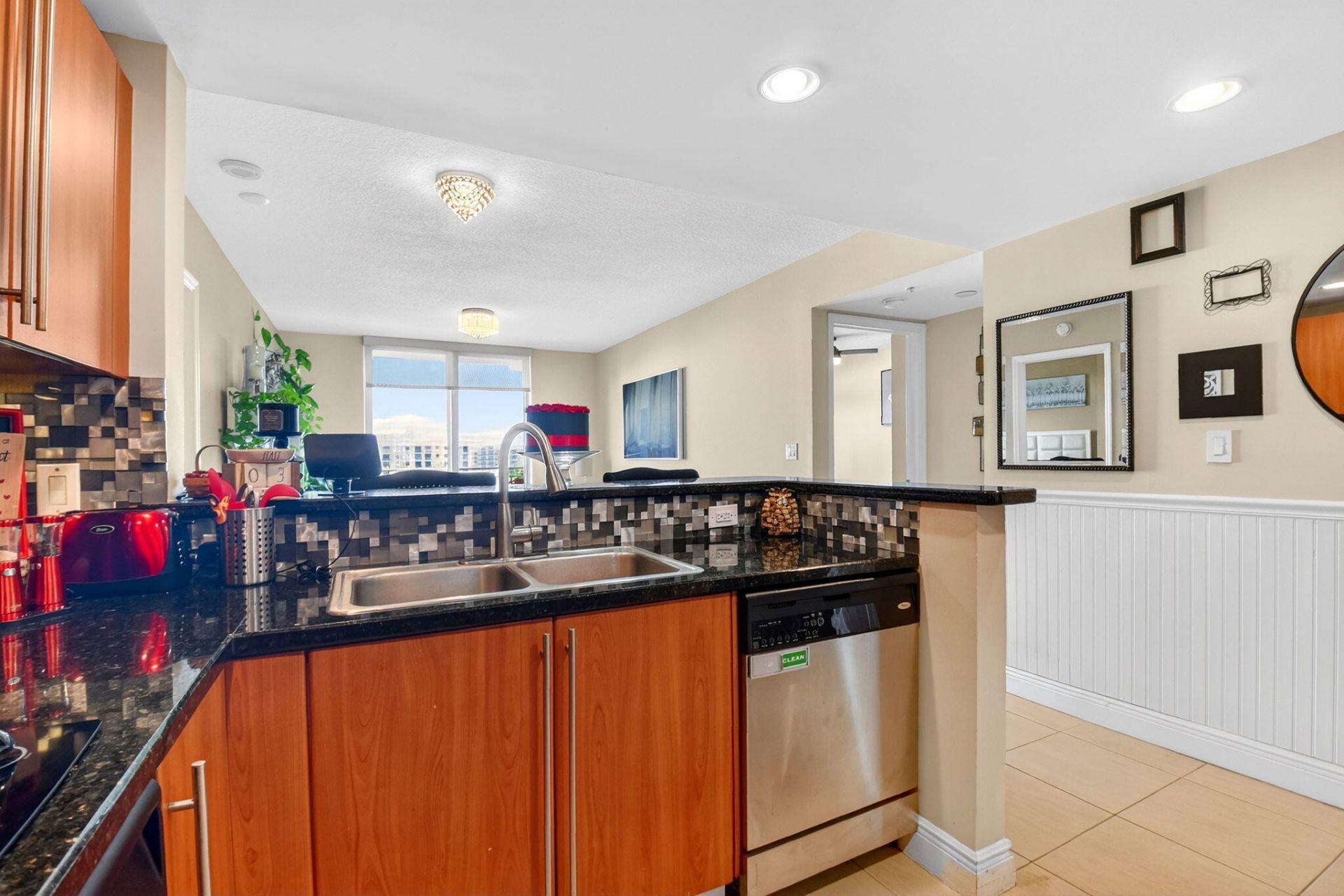 610 Clematis Street, Unit 608, West Palm Beach, FL 33401 Photo