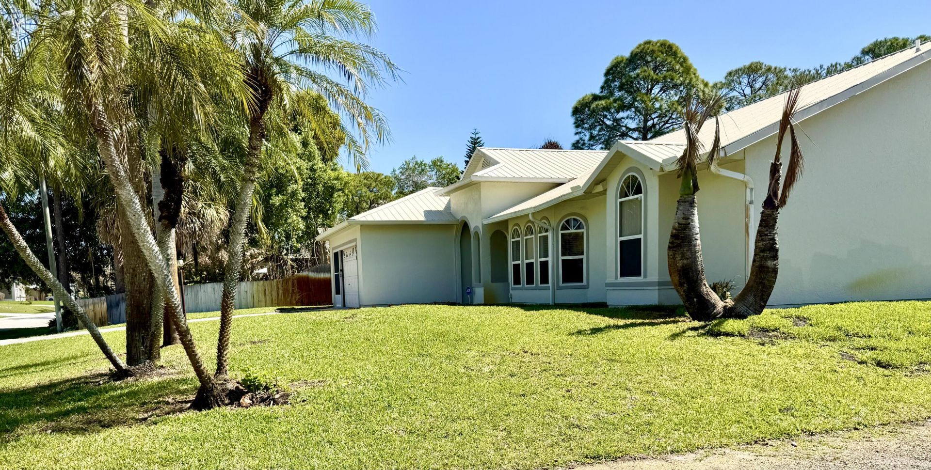 686 Caravan Terrace, Sebastian, FL 32958 Photo