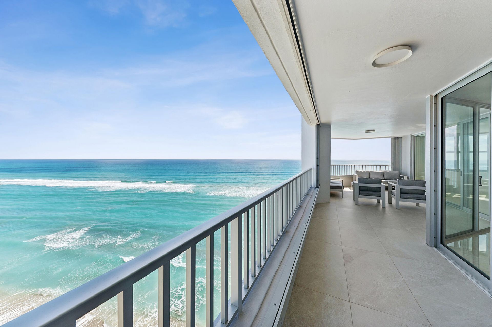 5200 N Ocean Drive, Unit 1401, Singer Island, FL 33404 Photo