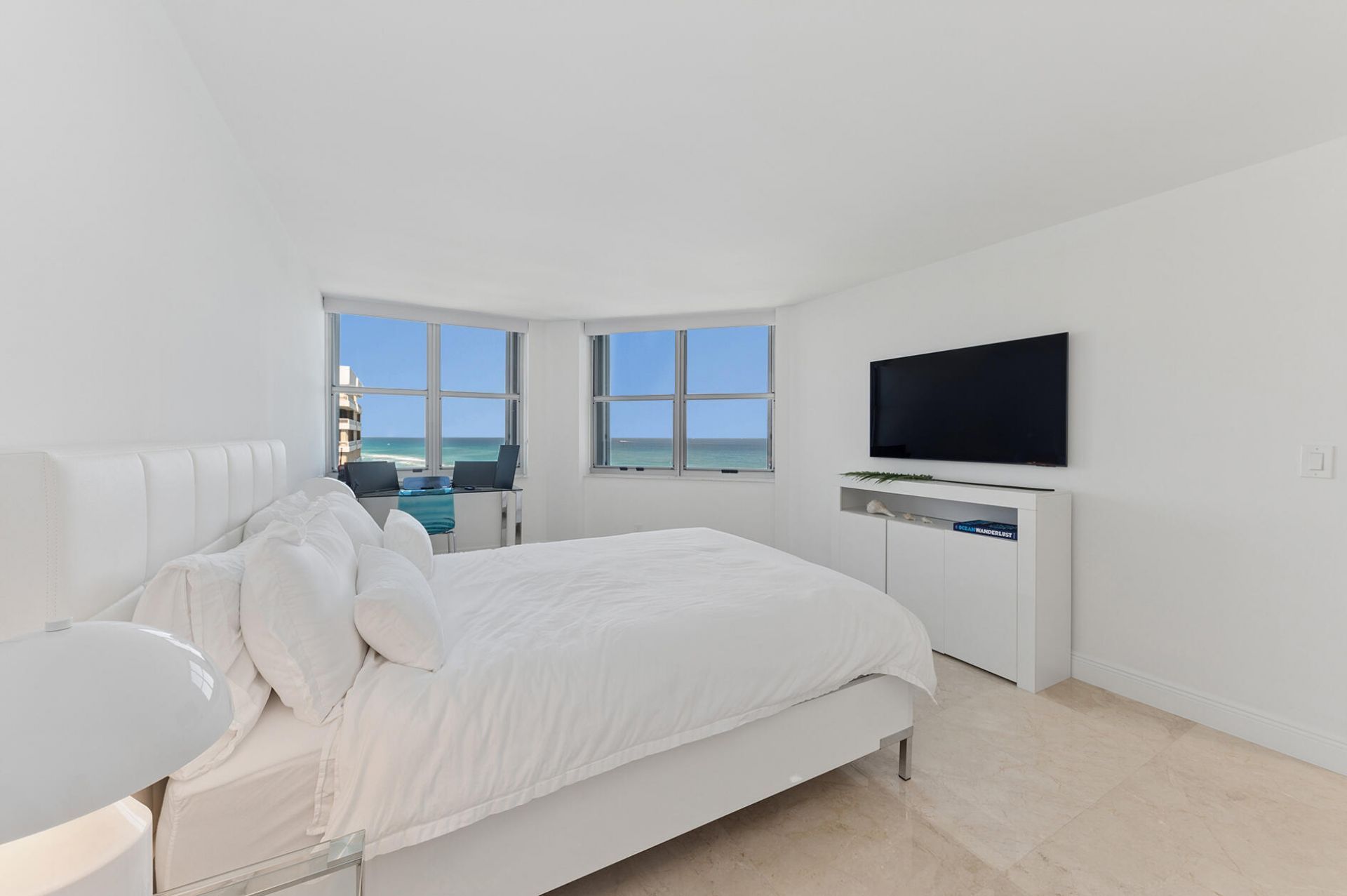 5200 N Ocean Drive, Unit 1401, Singer Island, FL 33404 Photo