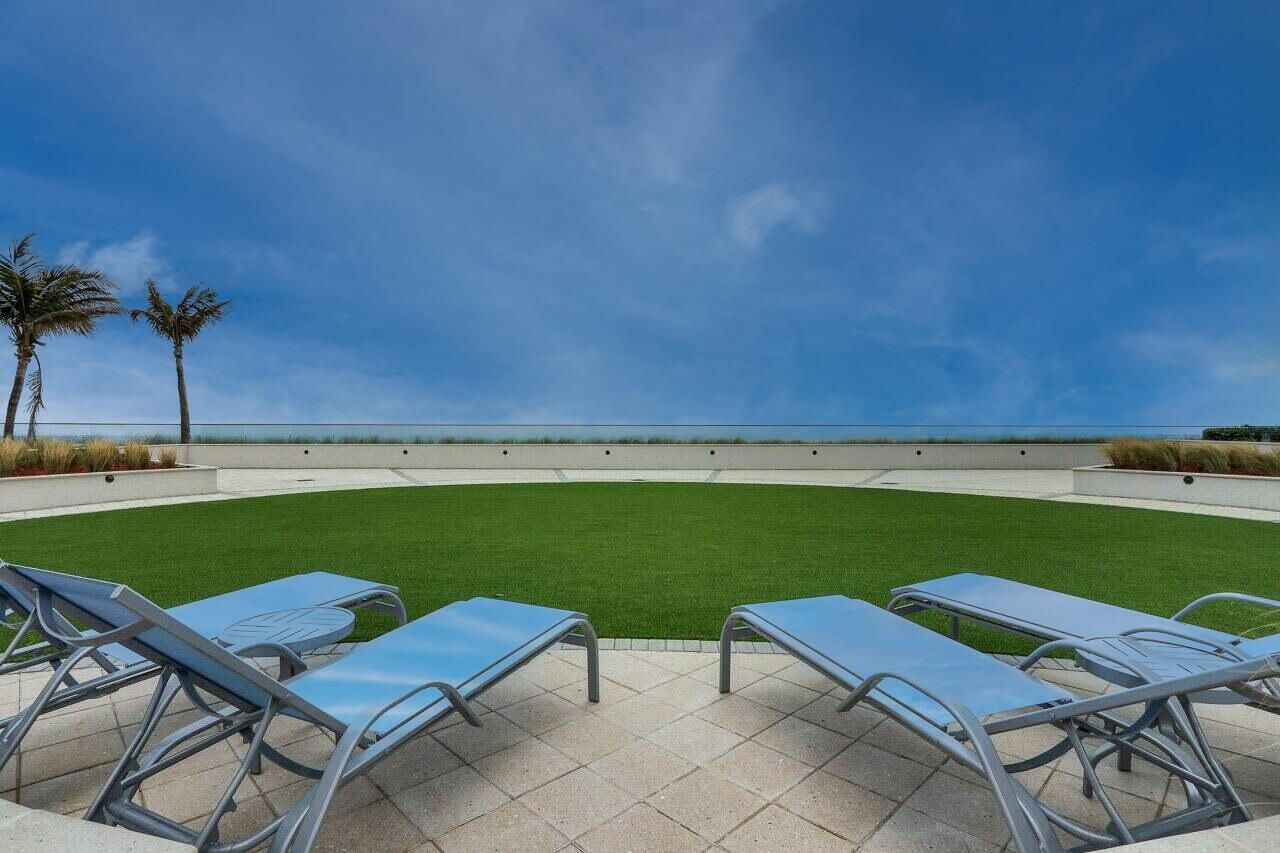 5200 N Ocean Drive, Unit 1401, Singer Island, FL 33404 Photo