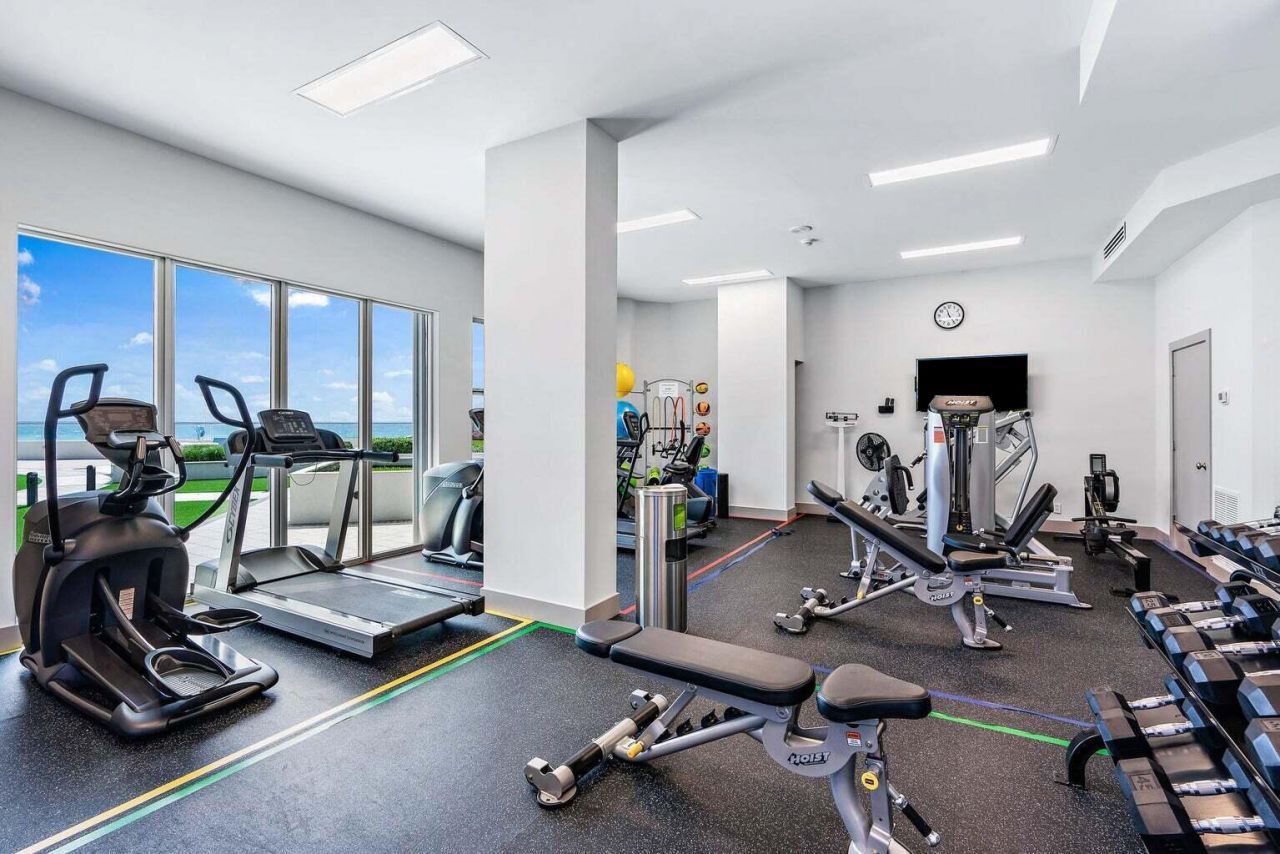 5200 N Ocean Drive, Unit 1401, Singer Island, FL 33404 Photo