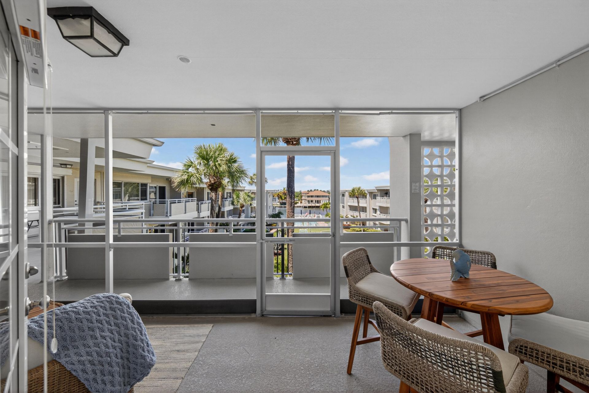 1198 Hillsboro Mile, Unit 324, Hillsboro Beach, FL 33062 Photo