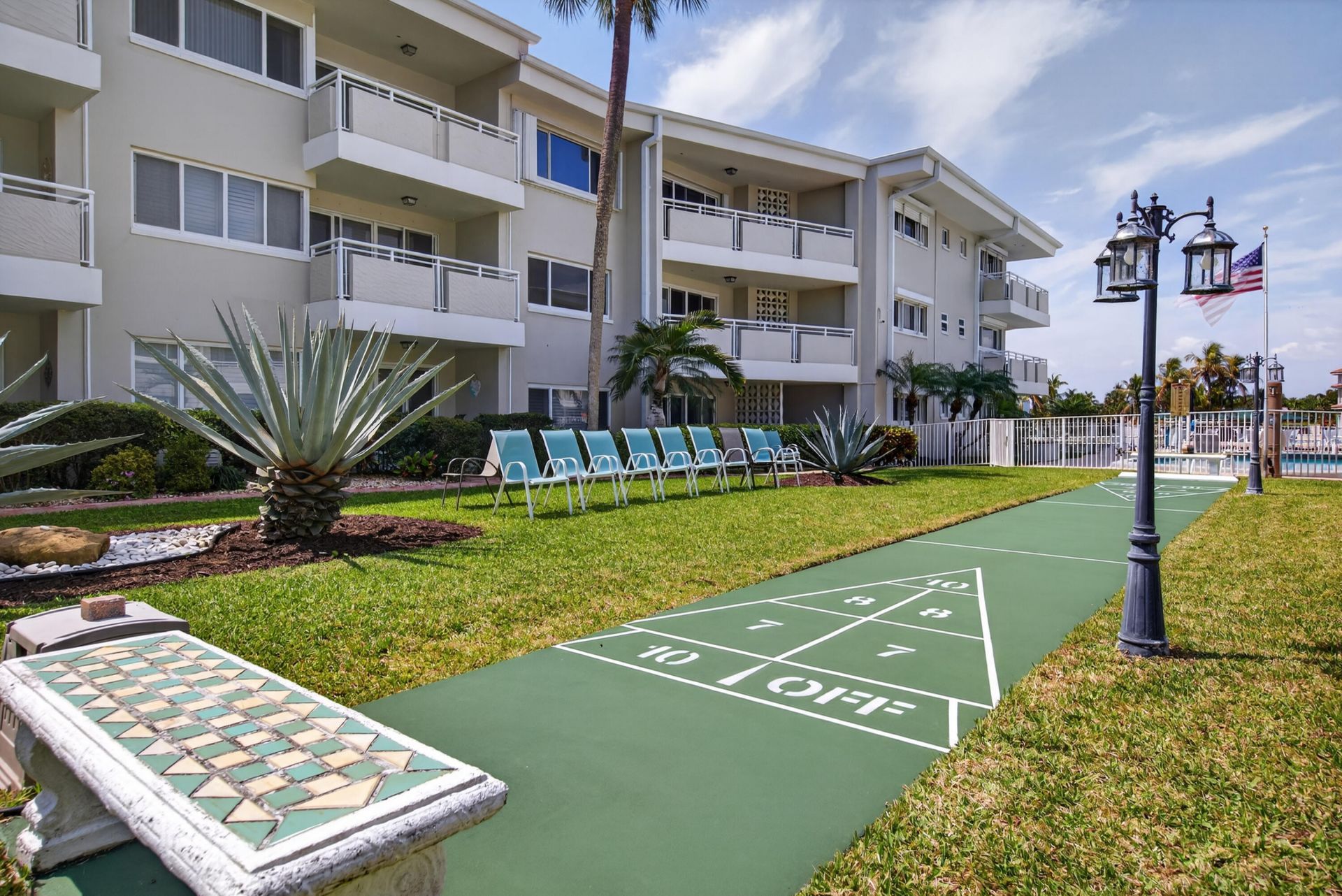 1198 Hillsboro Mile, Unit 324, Hillsboro Beach, FL 33062 Photo