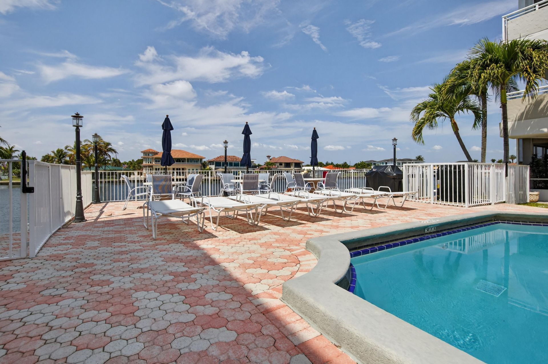 1198 Hillsboro Mile, Unit 324, Hillsboro Beach, FL 33062 Photo