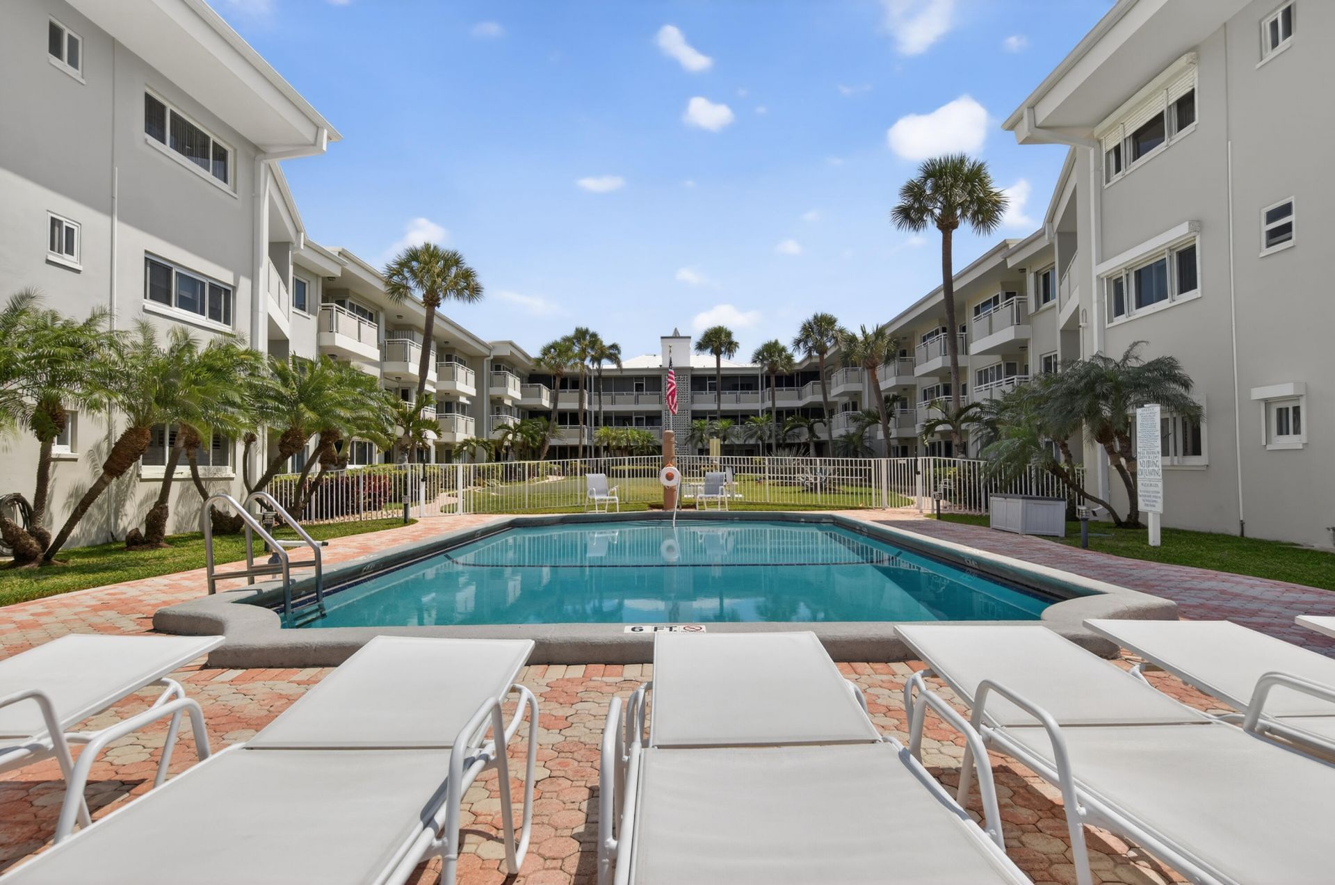 1198 Hillsboro Mile, Unit 324, Hillsboro Beach, FL 33062 Photo