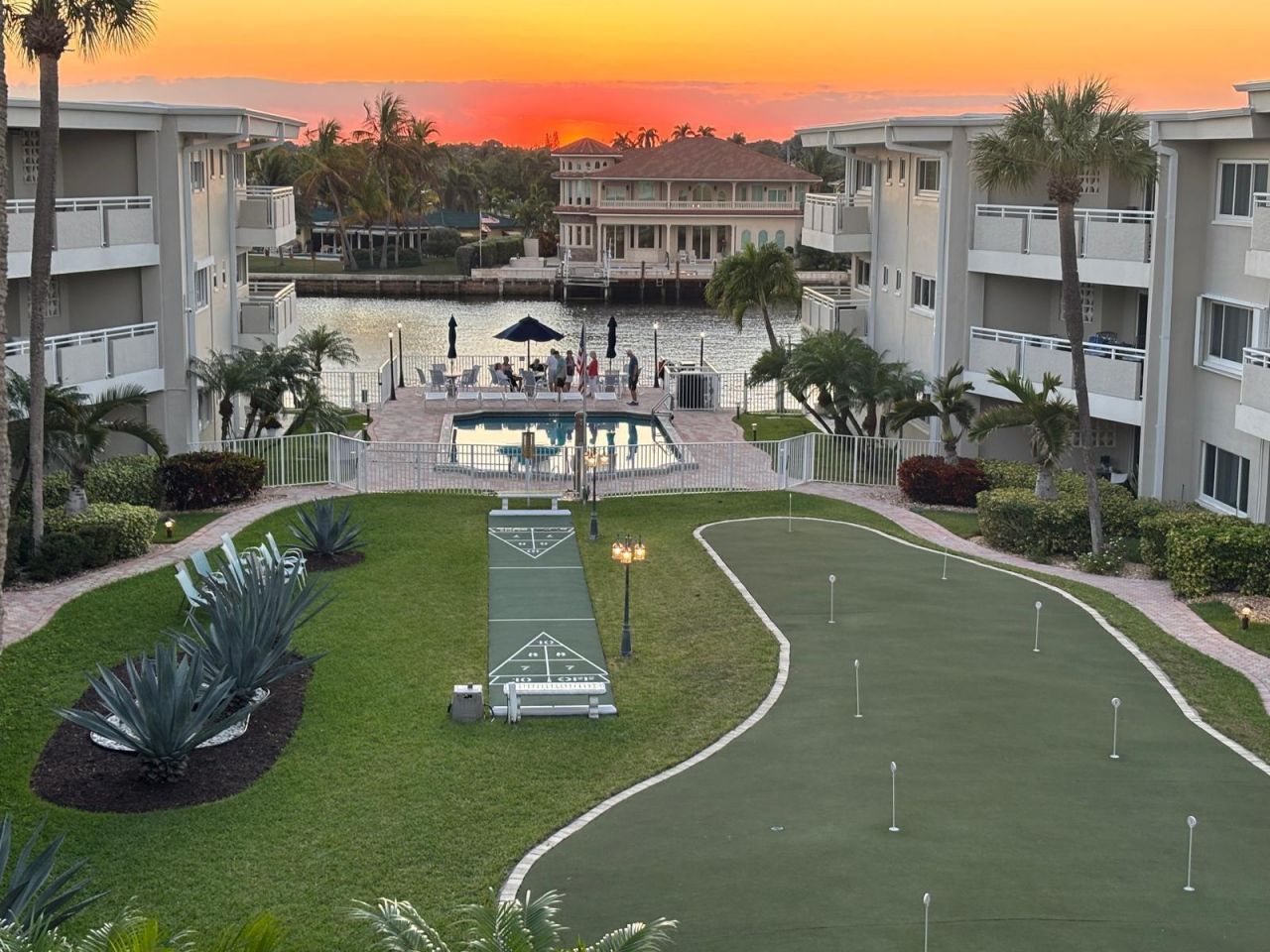 1198 Hillsboro Mile, Unit 324, Hillsboro Beach, FL 33062 Photo