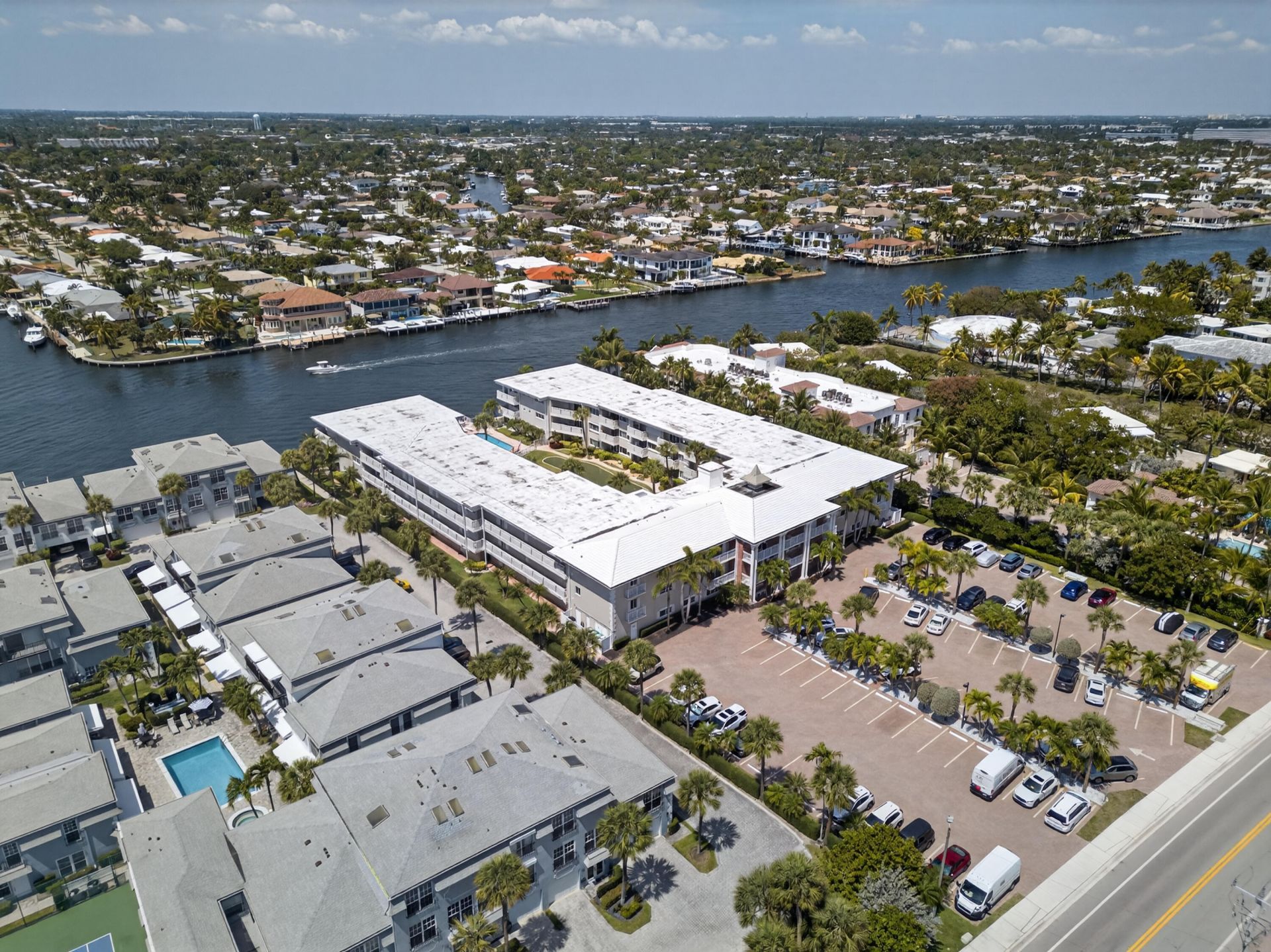 1198 Hillsboro Mile, Unit 324, Hillsboro Beach, FL 33062 Photo