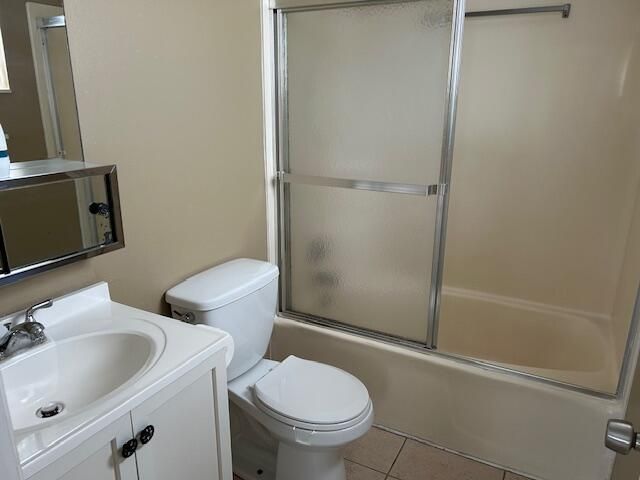 160 Lake Gloria Drive, Unit 160, West Palm Beach, FL 33411 Photo