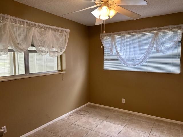 160 Lake Gloria Drive, Unit 160, West Palm Beach, FL 33411 Photo