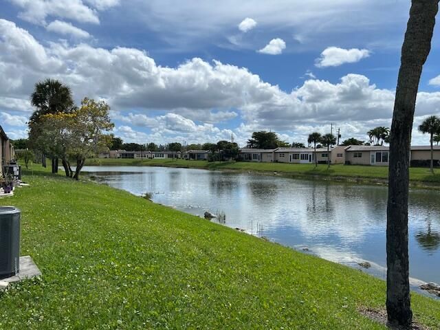 160 Lake Gloria Drive, Unit 160, West Palm Beach, FL 33411 Photo