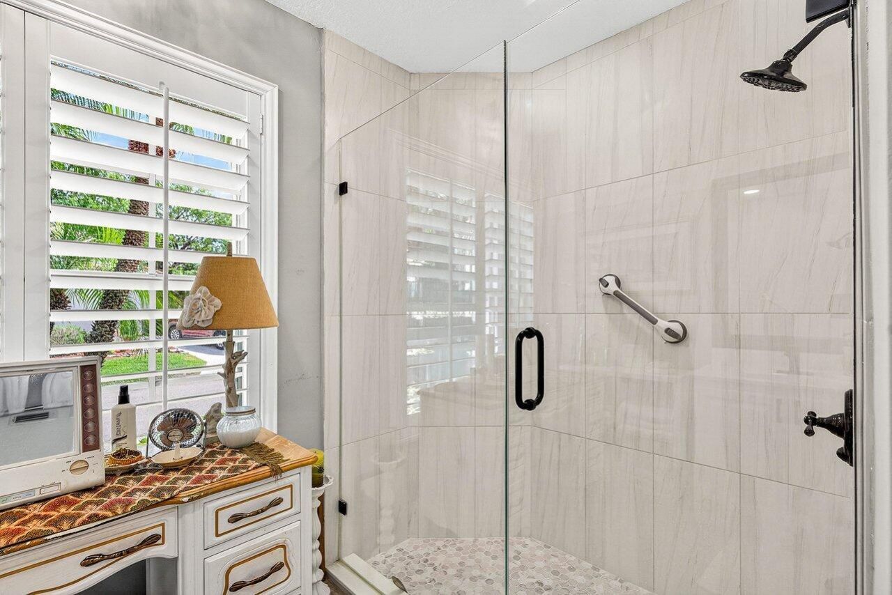 7033 Galleon Cove, Riviera Beach, FL 33418 Photo