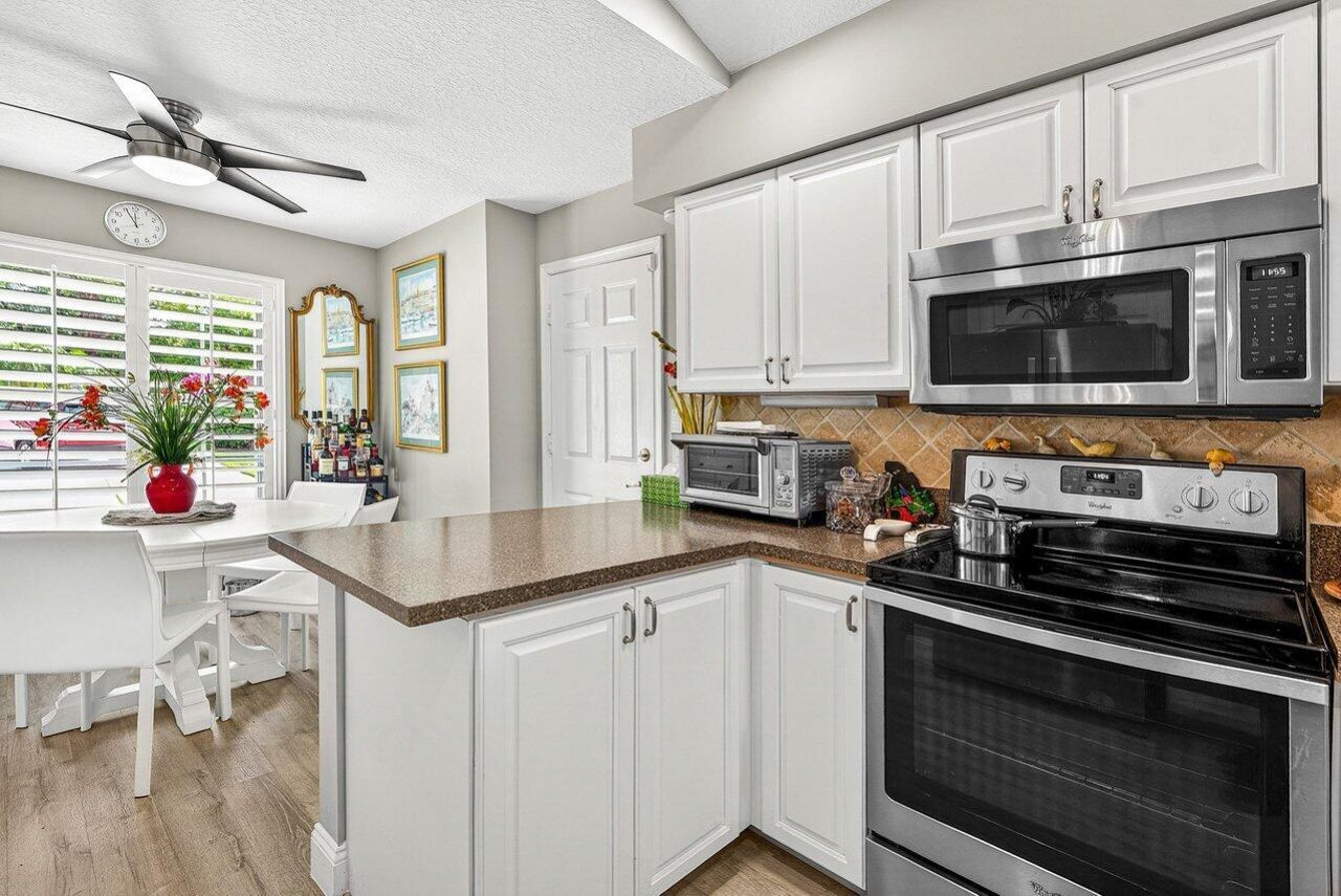 7033 Galleon Cove, Riviera Beach, FL 33418 Photo