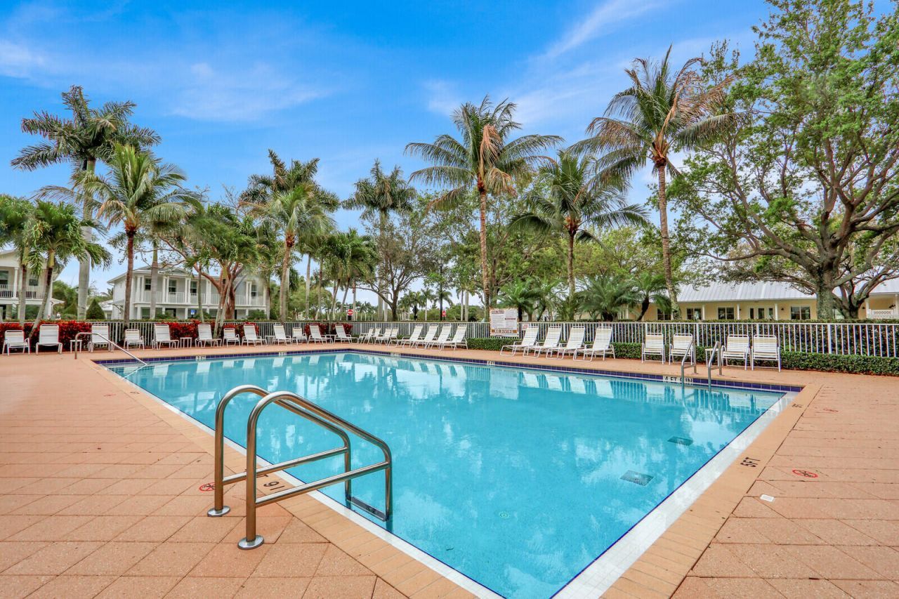 3277 E Mallory Boulevard, Jupiter, FL 33458 Photo