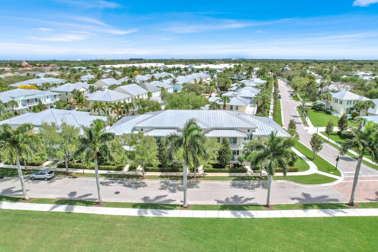 3277 E Mallory Boulevard, Jupiter, FL 33458 Photo