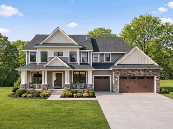 1848 Royal Boulevard N, Lake Elmo, MN 55042