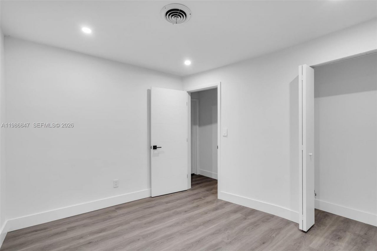 3180 NE 10th Ter , Pompano Beach, FL 33064 Photo