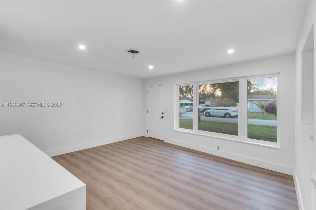 3180 NE 10th Ter , Pompano Beach, FL 33064 Photo