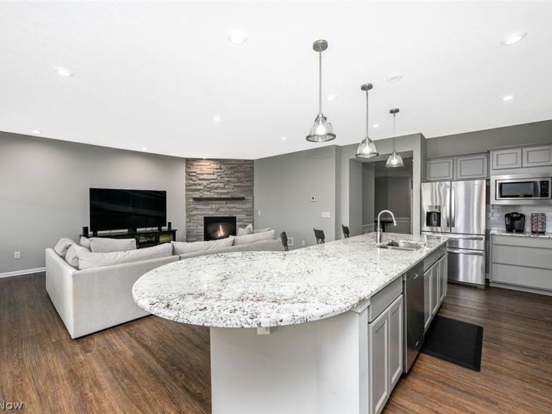 1662 Cobham Lane , Wadsworth, OH 44281 Photo 7