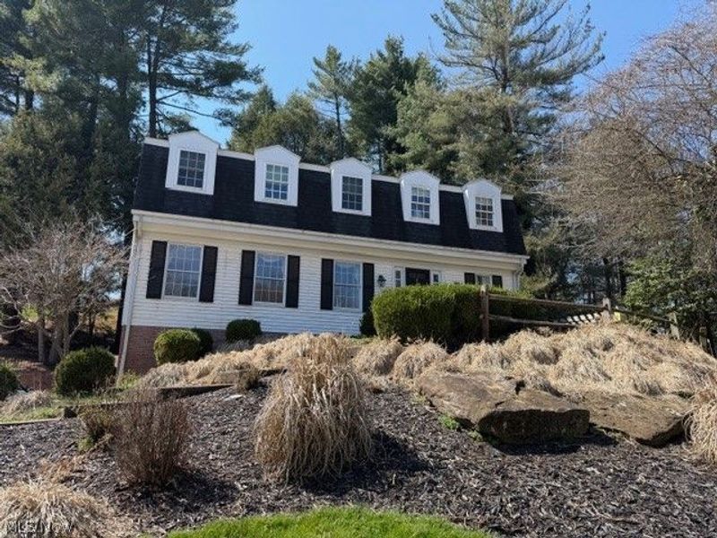 6 Lynnwood Drive, Vienna, WV 26105 Photo 2