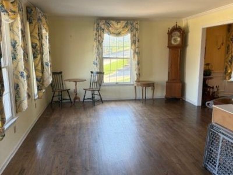 6 Lynnwood Drive, Vienna, WV 26105 Photo 3