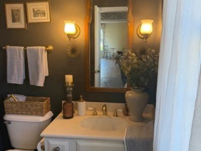 6 Lynnwood Drive, Vienna, WV 26105 Photo 9