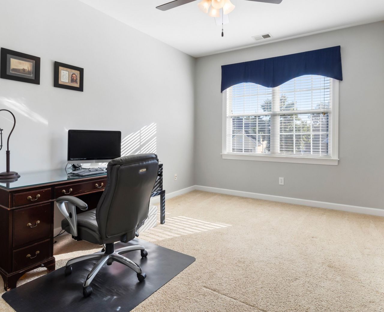 102 Plank Court Photo 24