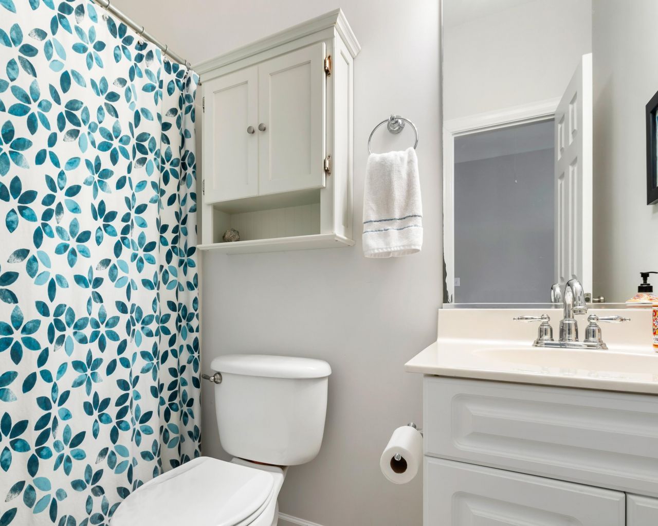 102 Plank Court Photo 30