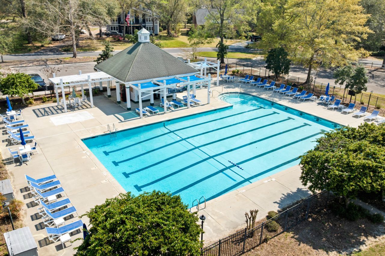 102 Plank Court Photo 42