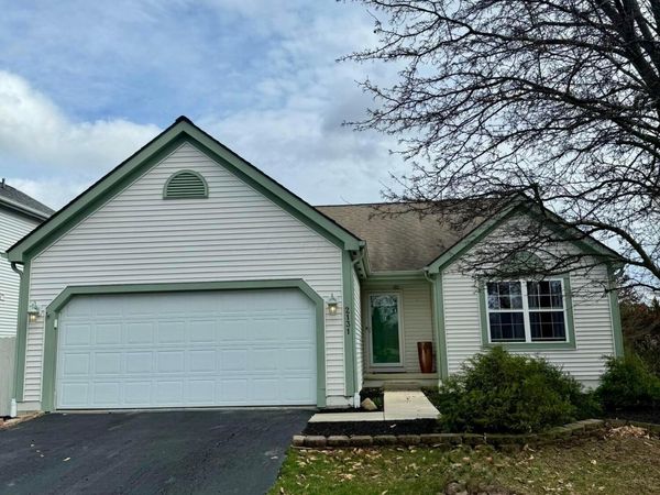 2131 Farmland Drive , Delaware, OH 43015