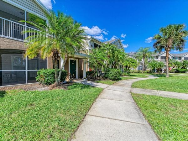8911 MANOR LOOP , Unit 207, LAKEWOOD RANCH, FL 34202