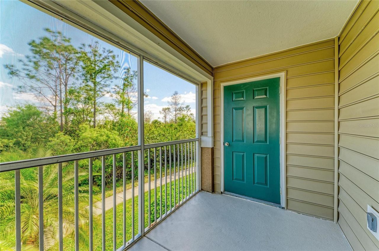 8911 Manor Loop, Unit 207, Lakewood Ranch, FL 34202 Photo