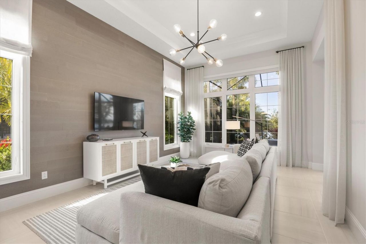 8465 Pavia Way, Lakewood Ranch, FL 34202 Photo