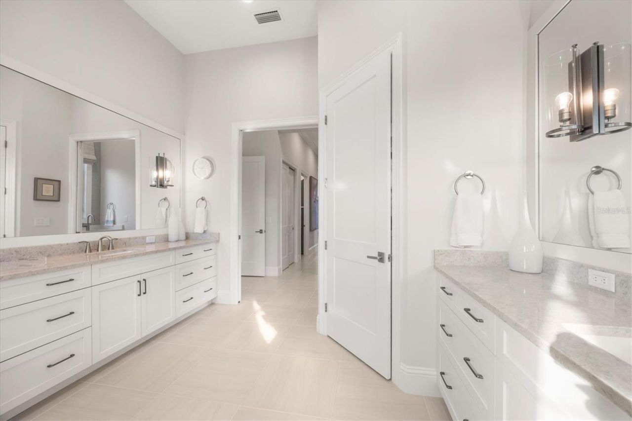 8465 Pavia Way, Bradenton, FL 34202 Photo