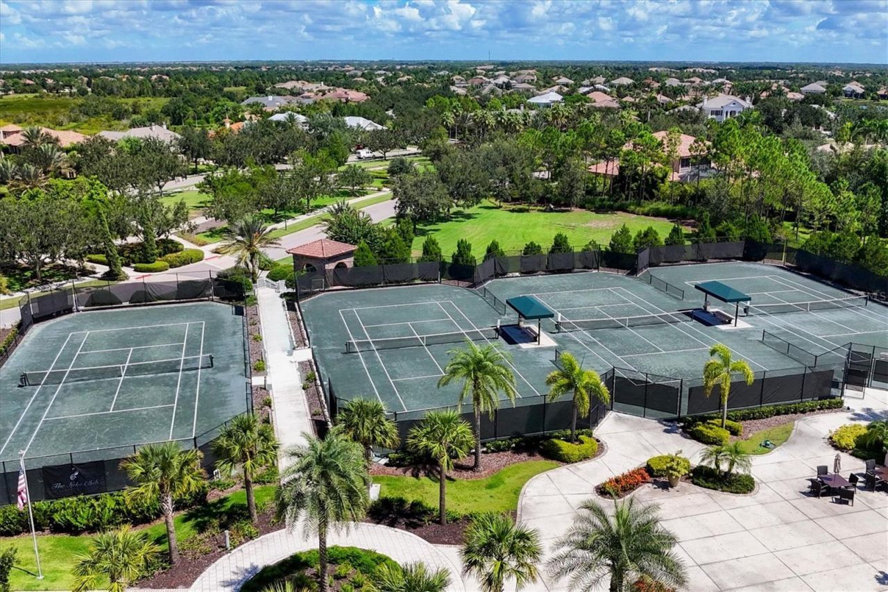 8465 Pavia Way, Lakewood Ranch, FL 34202 Photo