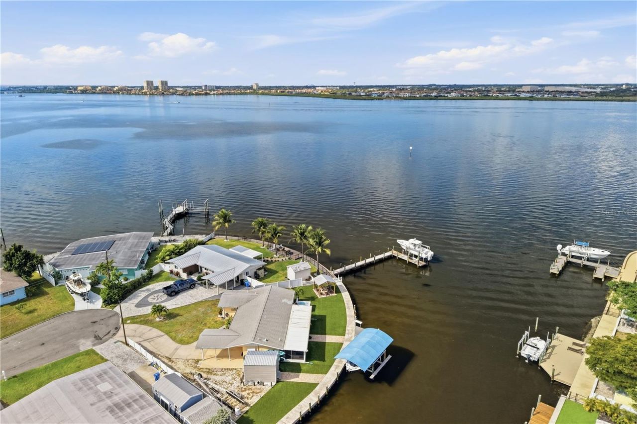 211 21st Street Ne, Bradenton, FL 34208 Photo