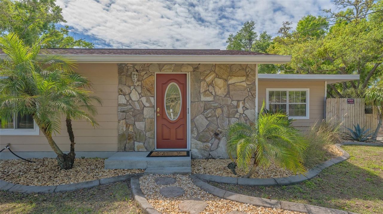 3818 Gocio Road, Sarasota, FL 34235 Photo