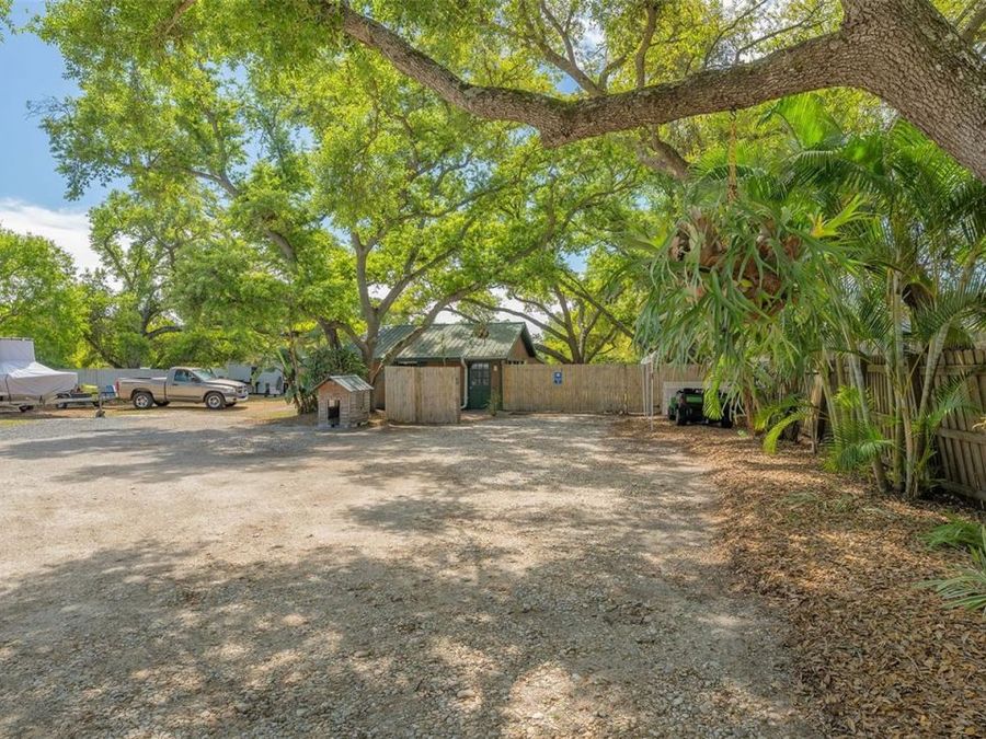 Property Image 52