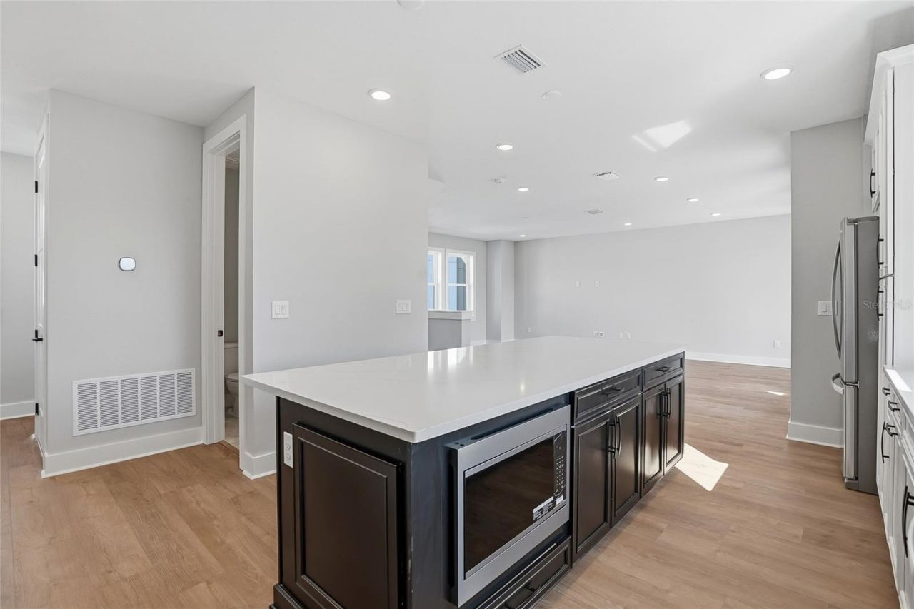 3003 1st Avenue N, Saint Petersburg, FL 33713 Photo