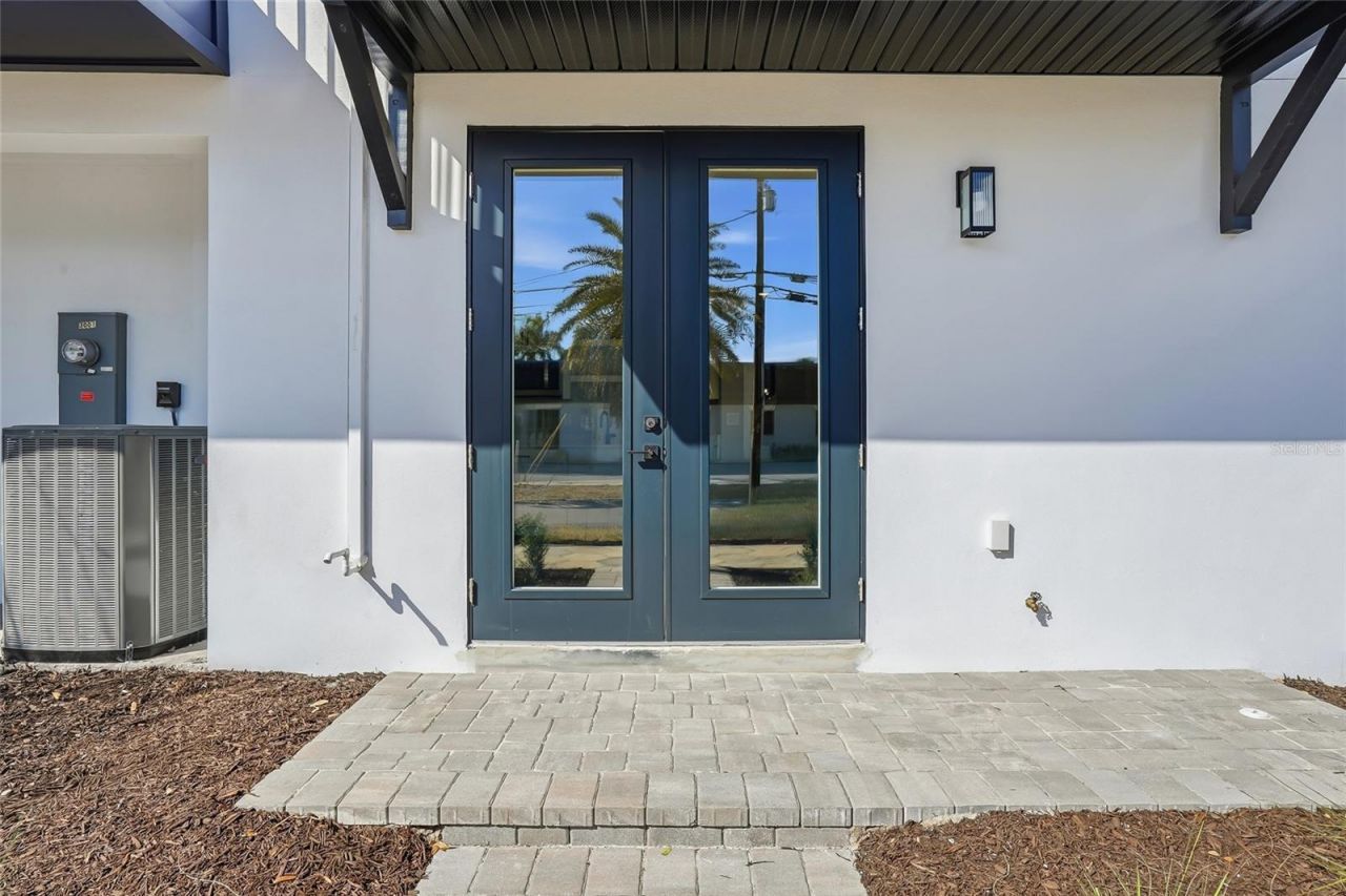 3003 1st Avenue N, Saint Petersburg, FL 33713 Photo