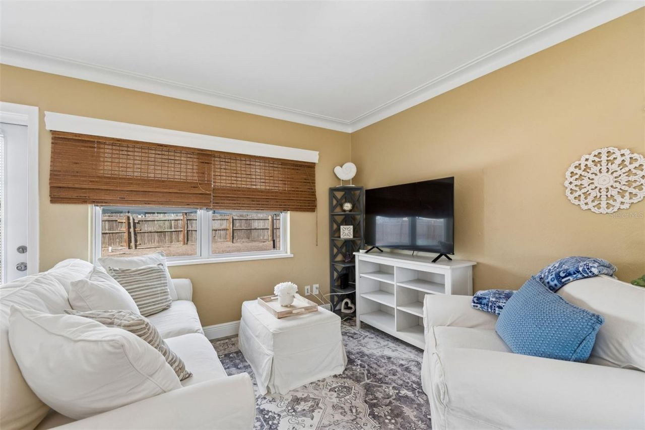 3601 Yardley Avenue N, Saint Petersburg, FL 33713 Photo