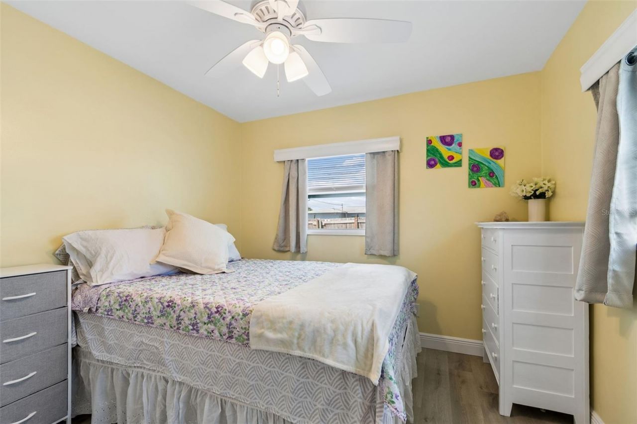 3601 Yardley Avenue N, Saint Petersburg, FL 33713 Photo