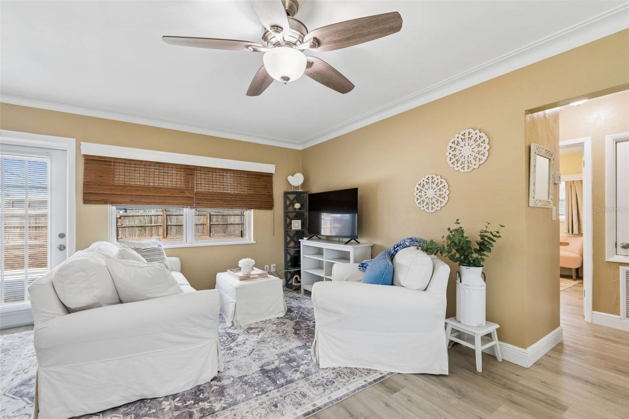 3601 Yardley Avenue N, Saint Petersburg, FL 33713 Photo