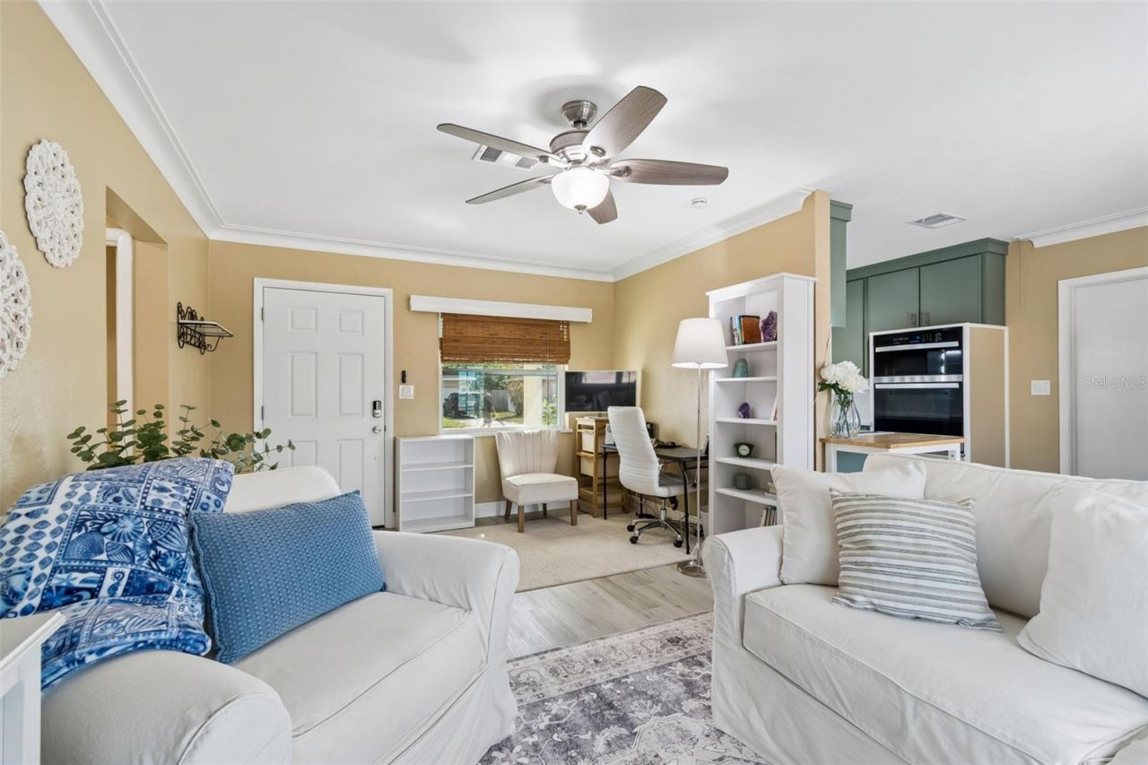 3601 Yardley Avenue N, Saint Petersburg, FL 33713 Photo