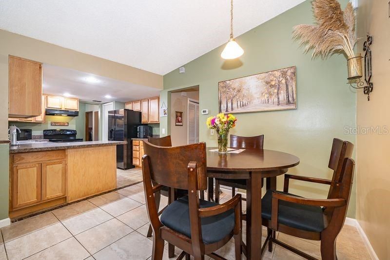 612 Riverwoods Circle , Orlando, FL 32825 Photo