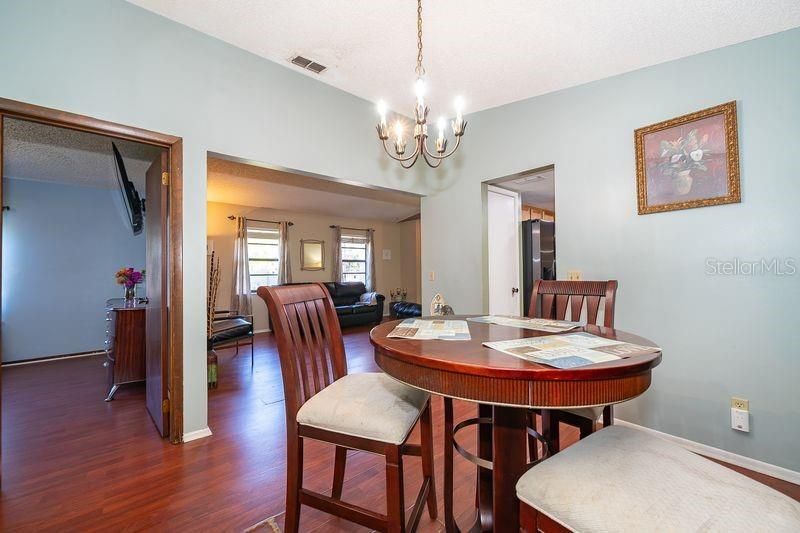 612 Riverwoods Circle , Orlando, FL 32825 Photo