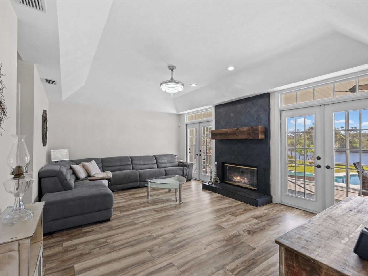 1414 Deirdre Drive, Ruskin, FL 33570 Photo