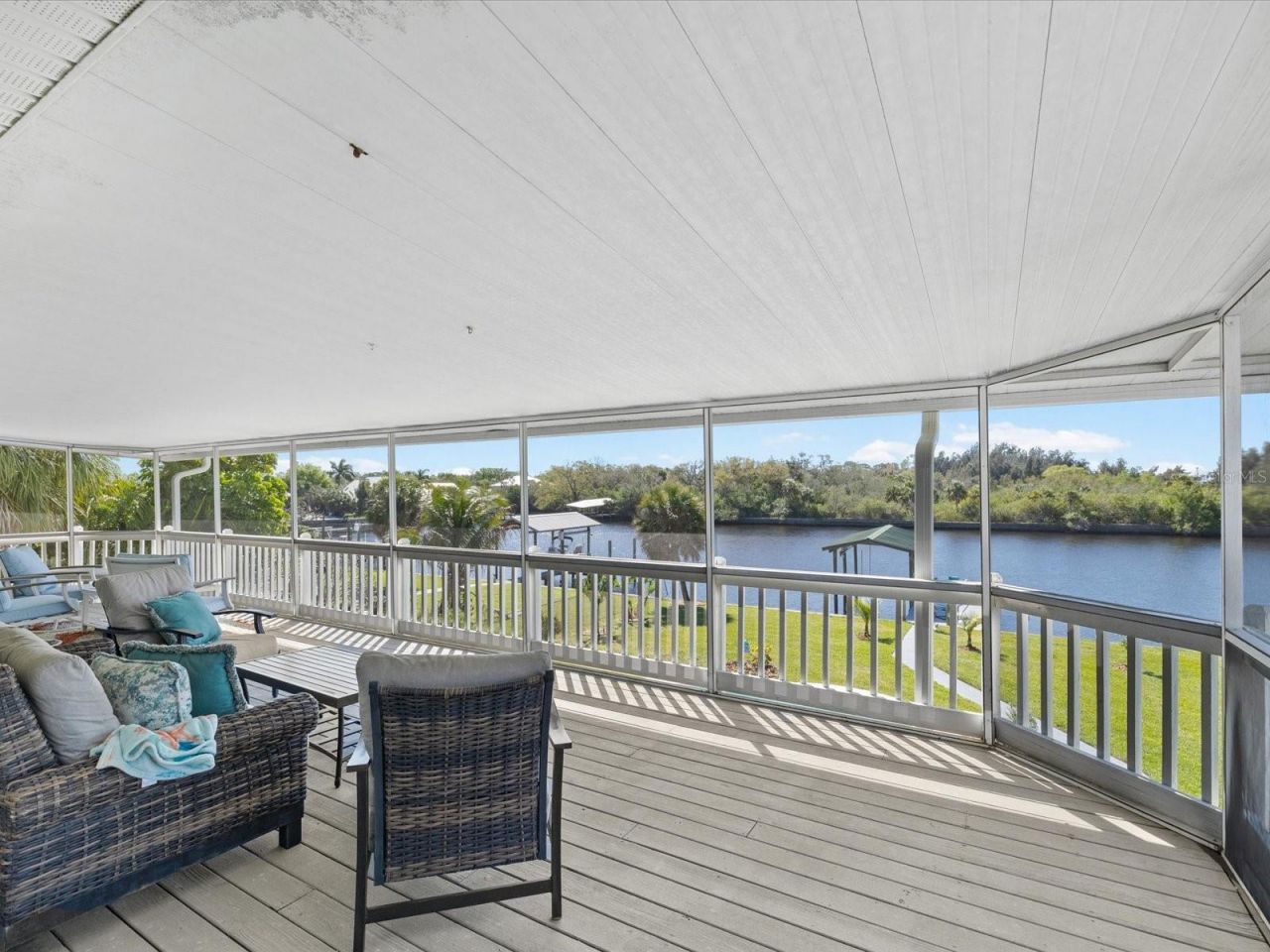 1414 Deirdre Drive, Ruskin, FL 33570 Photo