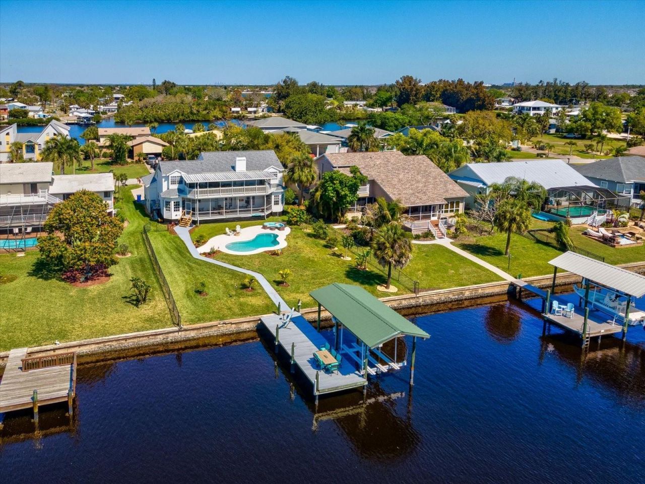 1414 Deirdre Drive, Ruskin, FL 33570 Photo